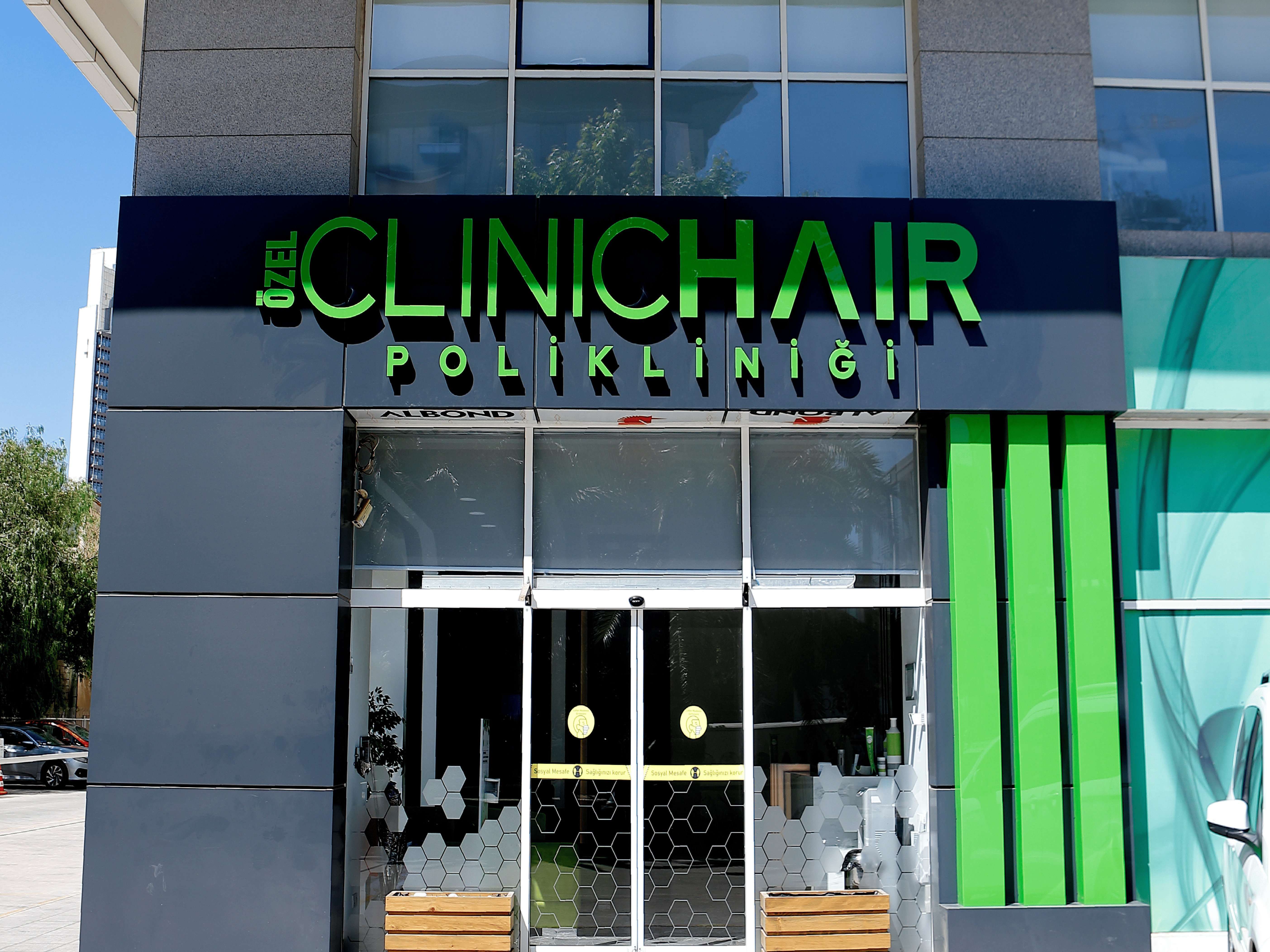 Clinic Hair 